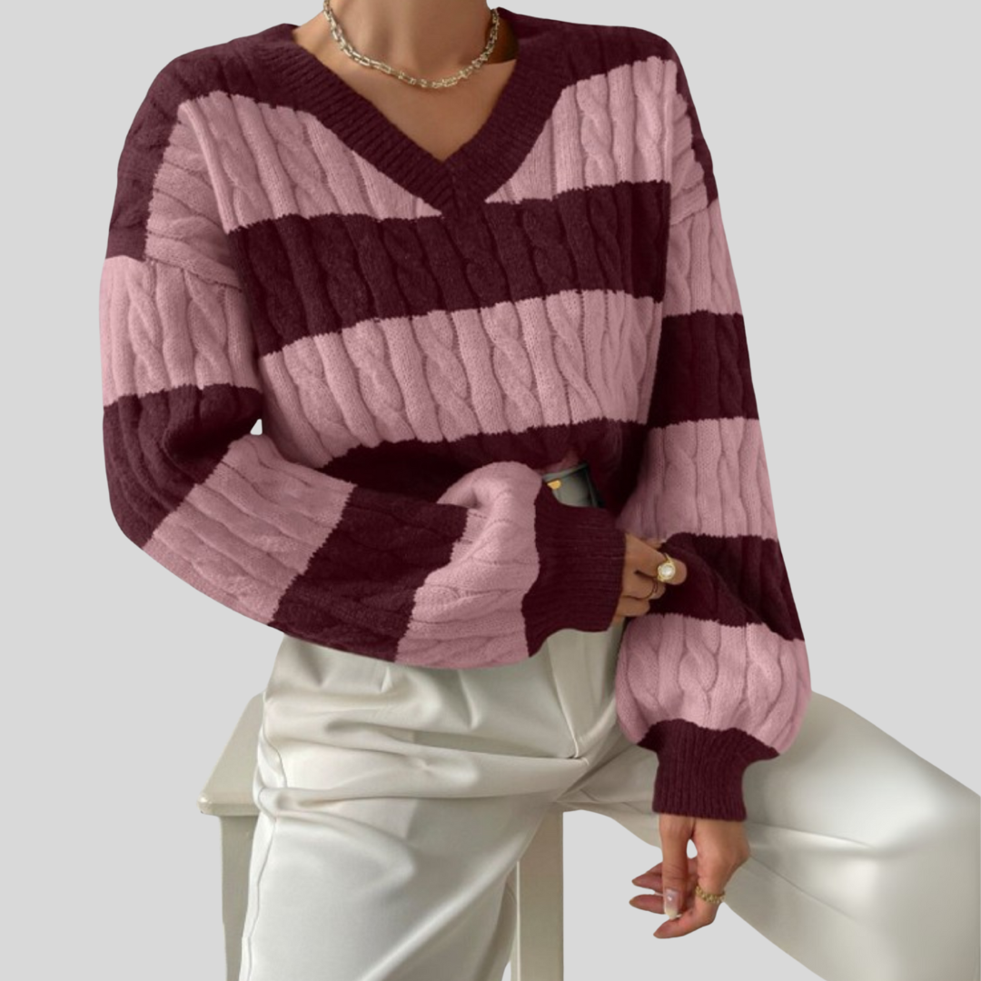Morta | Comfy V-Neck Sweater