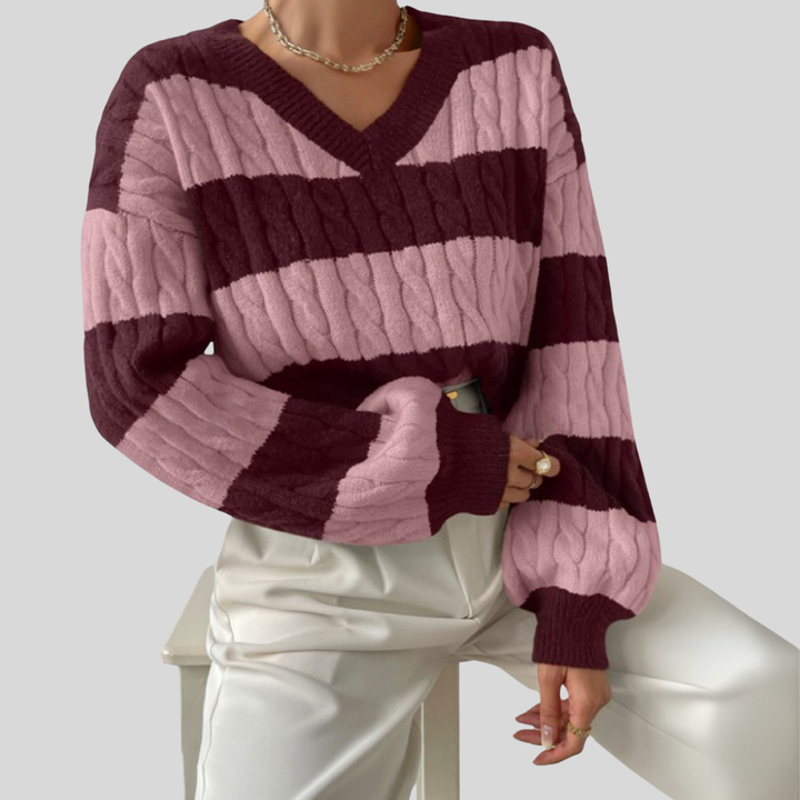 Morta | Comfy V-Neck Sweater