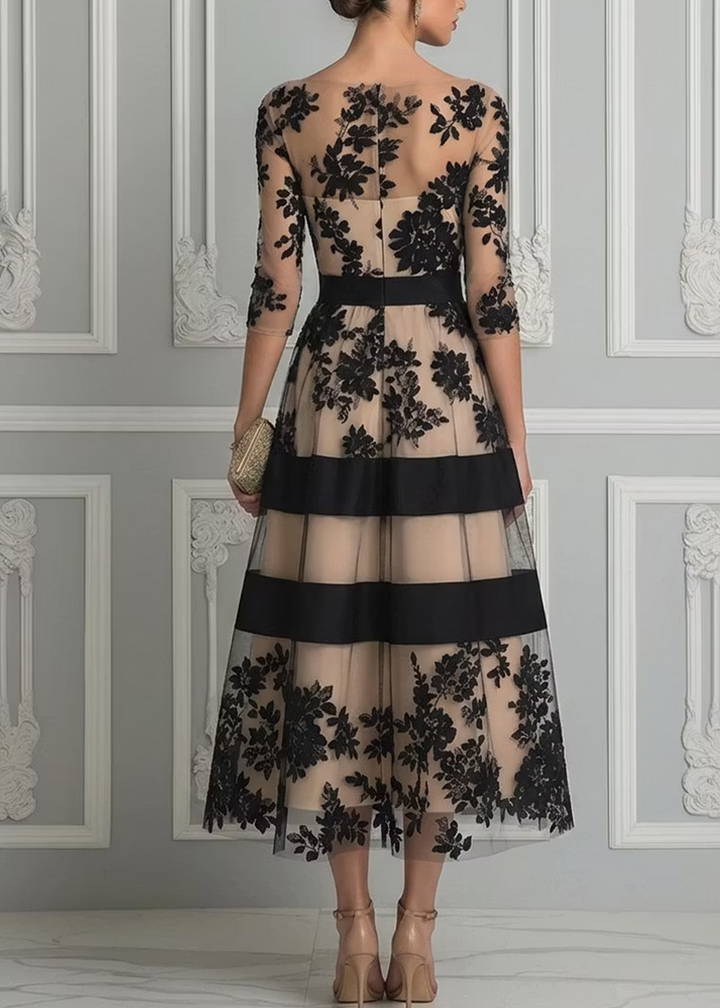 Teresia | Black Lace Midi Dress
