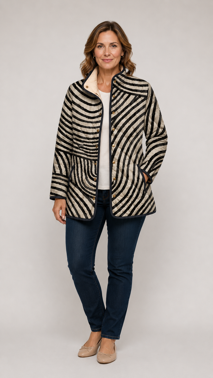Mariah | Quilted Jacket with Hand-Drawn Retro Circular Design