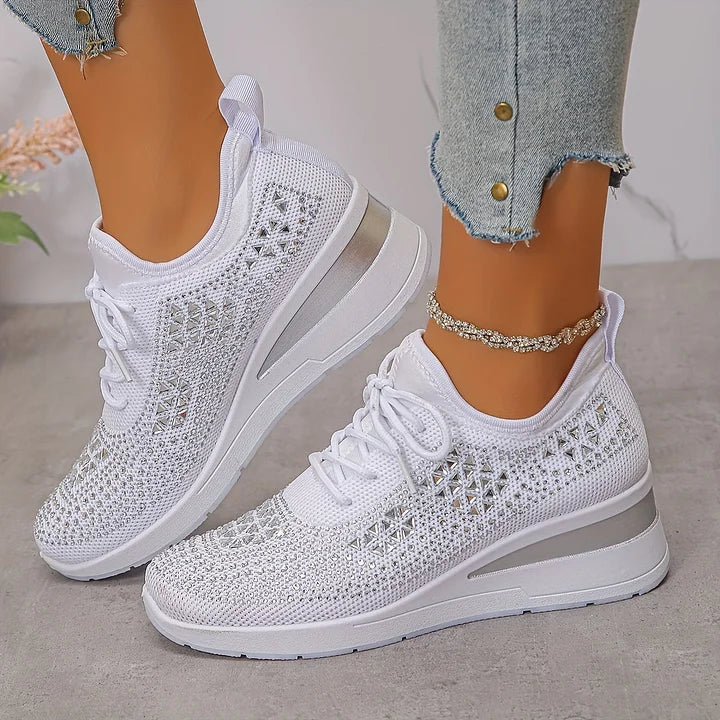 Oakley | Lightweight Lace Up Sneakers