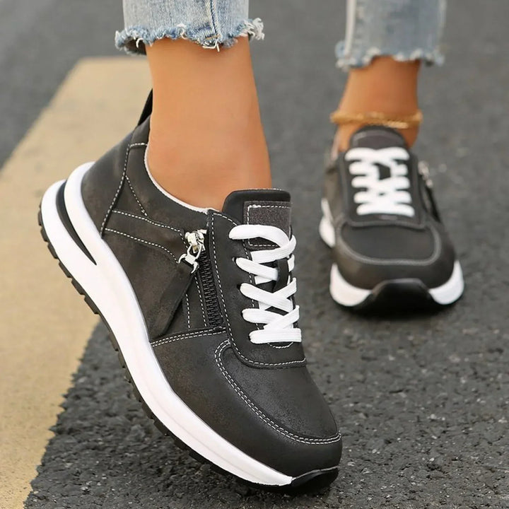Oakley | Orthopedic Sneaker