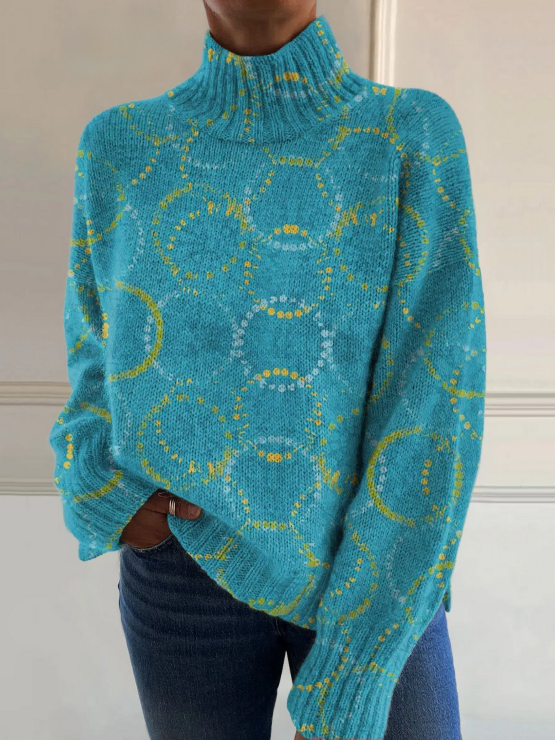 Christiana | Circle Print Turtleneck