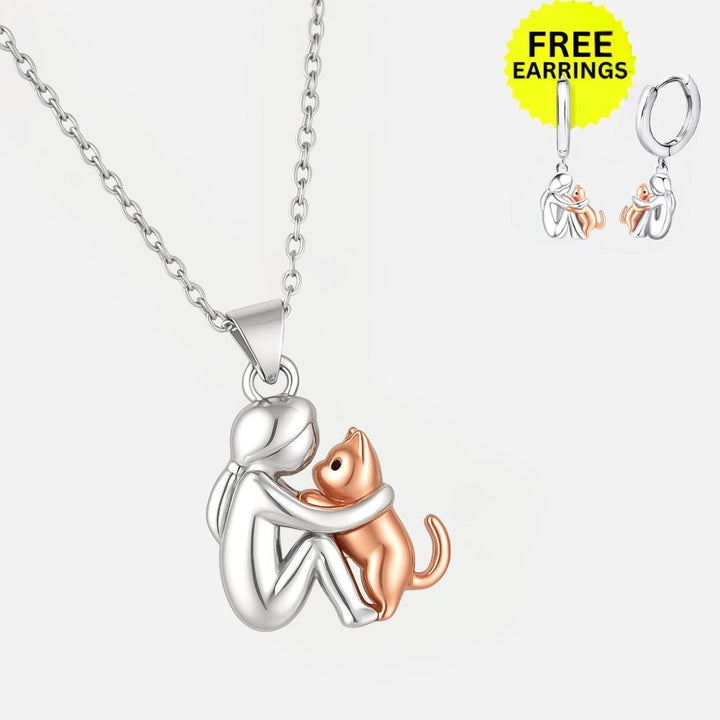Xiaowen | Cat Mom Embrace Necklace