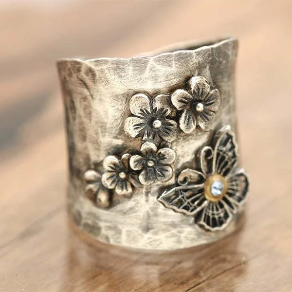 Corina | Bee Flower Butterfly Ring