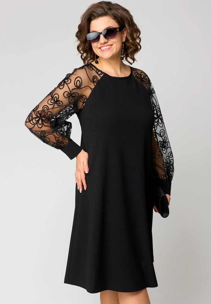 Aurelia | Elegant Lace Dress