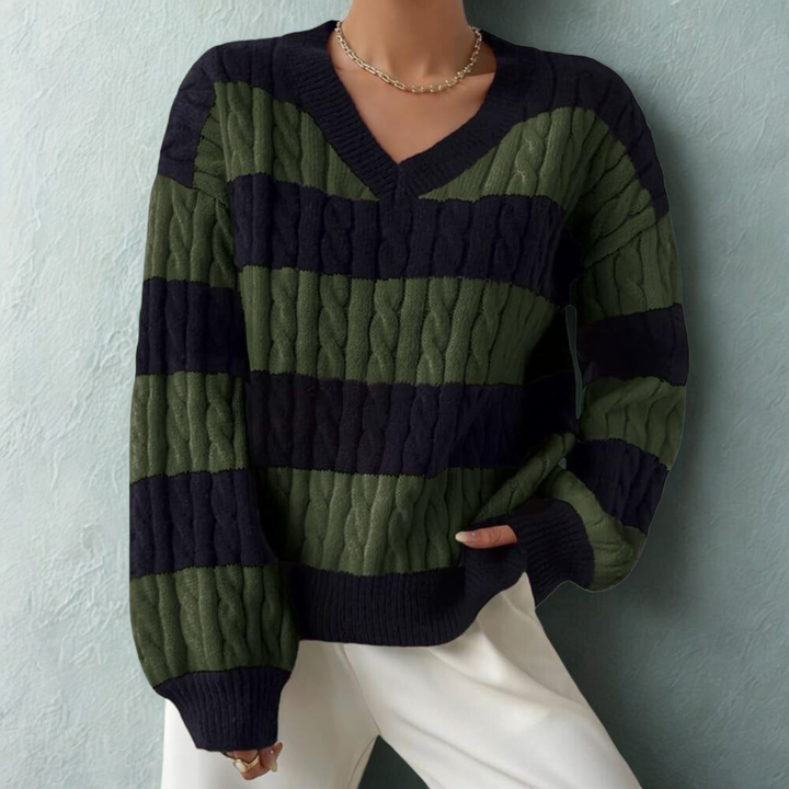 Morta | Comfy V-Neck Sweater