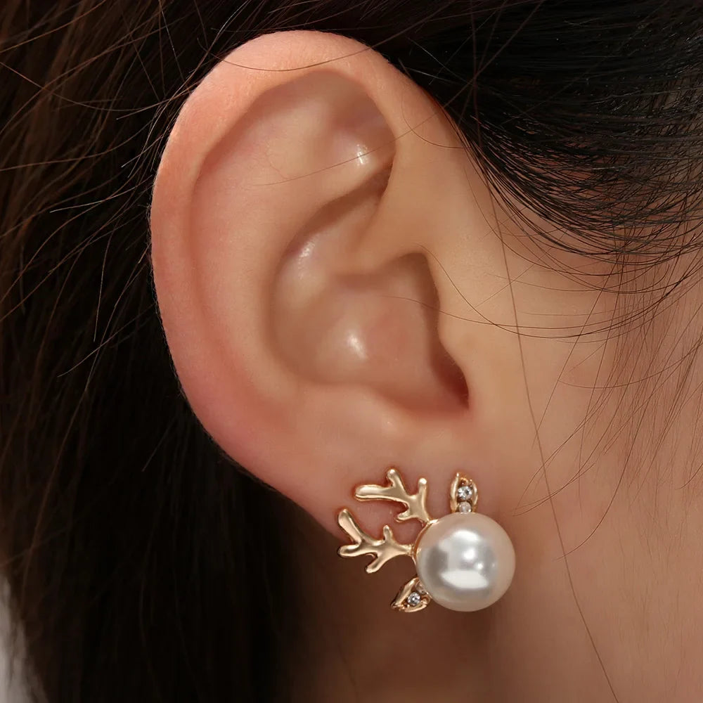 Devon | Pearl Reindeer Earrings