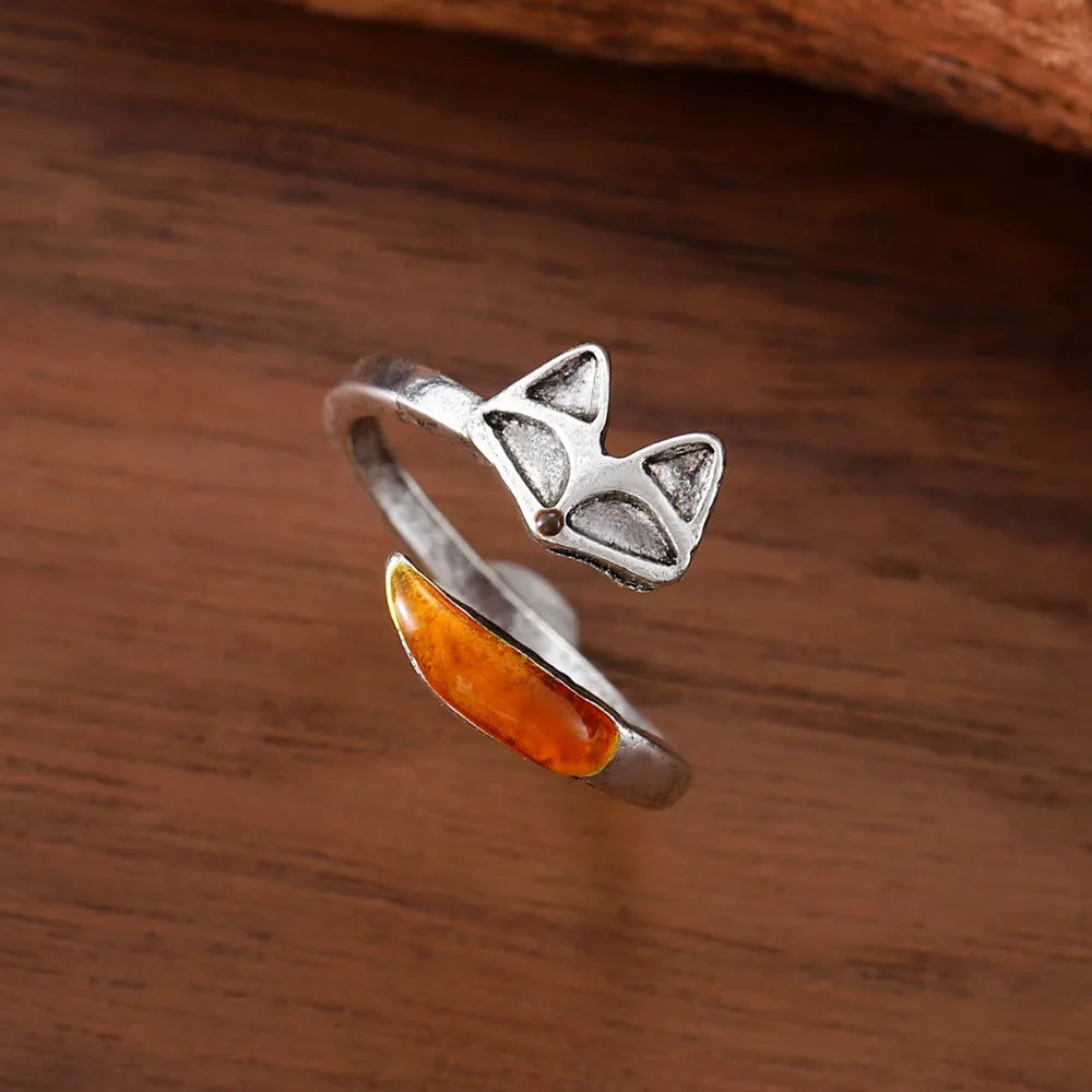 Umi | Vintage Fox Spirit Ring