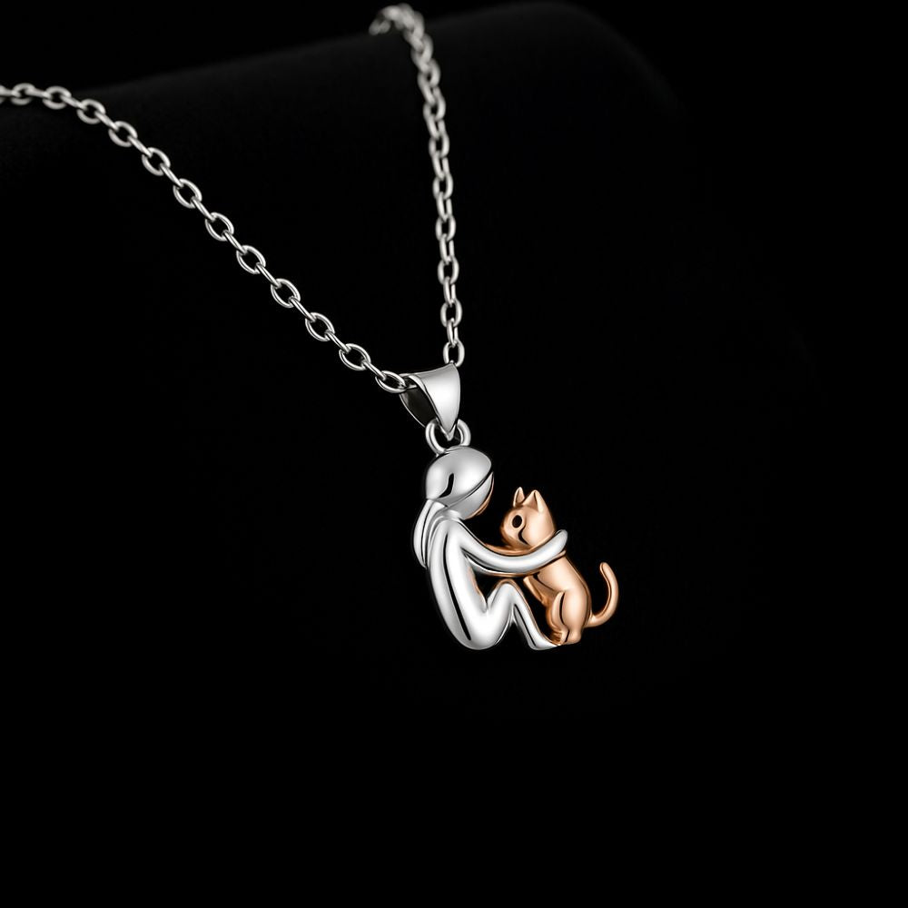 Xiaowen | Cat Mom Embrace Necklace