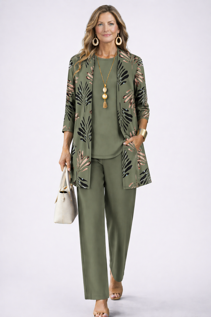 Emelia | Classic Three-Piece Set