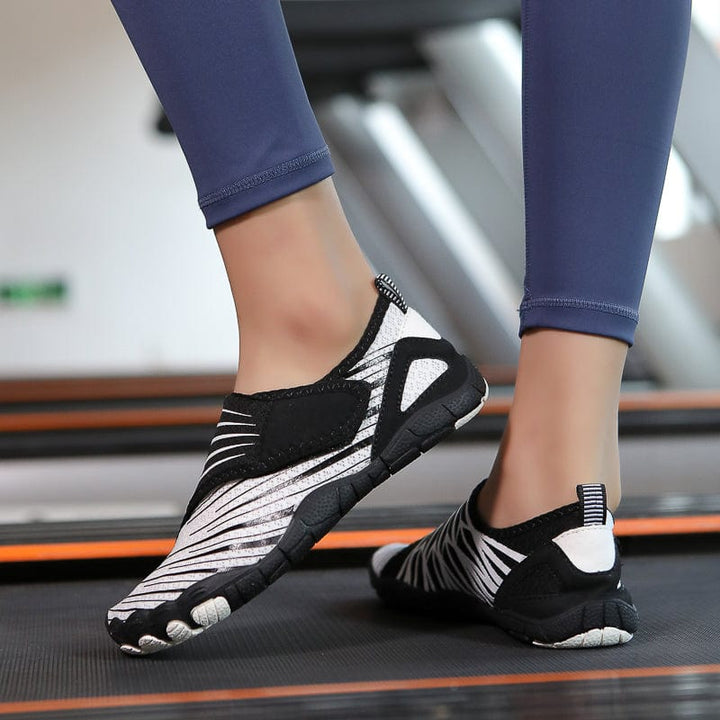 Orella | Barefoot Orthopedic Trainers