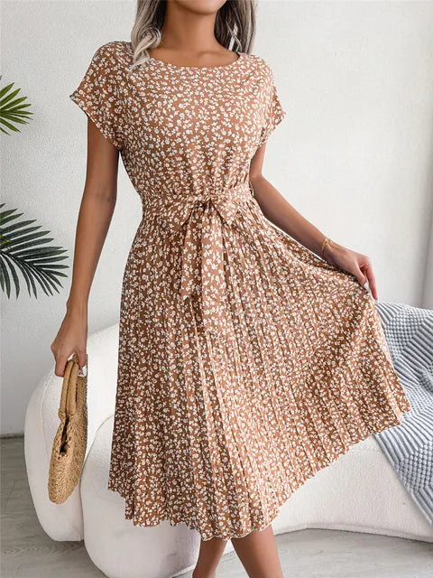 Flora | Chic A-Line Dress