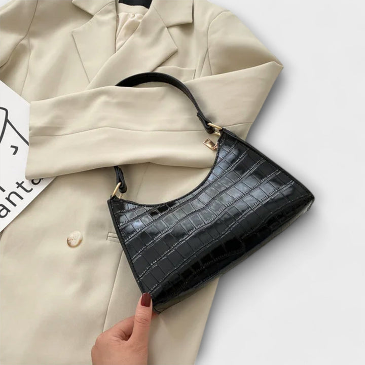 Iris | Shiny Leather Bag