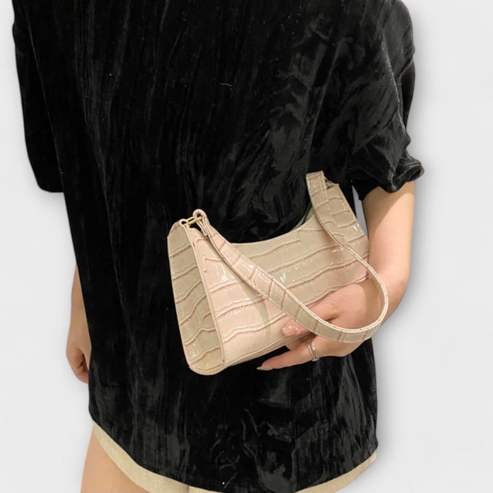 Iris | Shiny Leather Bag