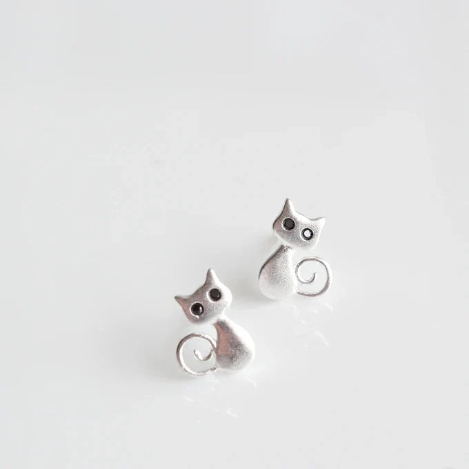 Isidora | Silver Cat Stud Earrings