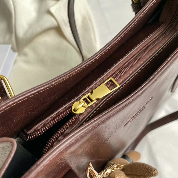 CharmBun Tote | Stylish Shoulder Bag