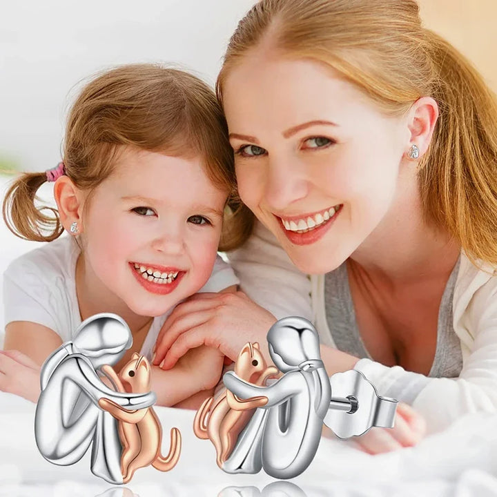 Biddy | Two-Tone Cat Hug Earrings