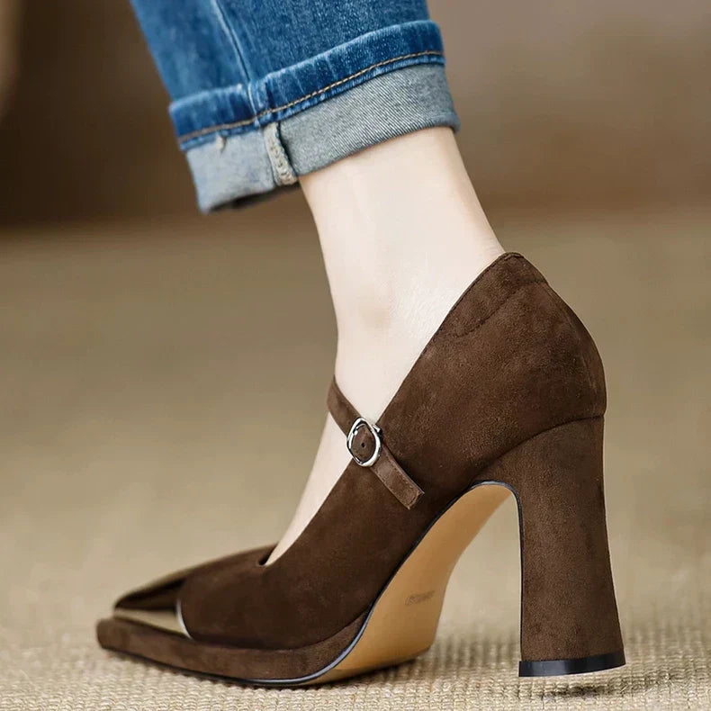 Mora | Elegant Pumps
