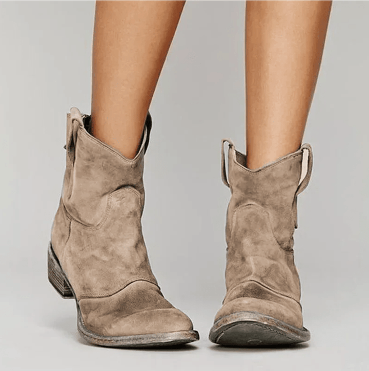Tula | Leather Yarrow Boots