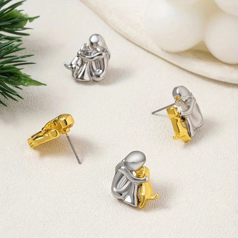 Rayna | Two-Tone Hug Earrings
