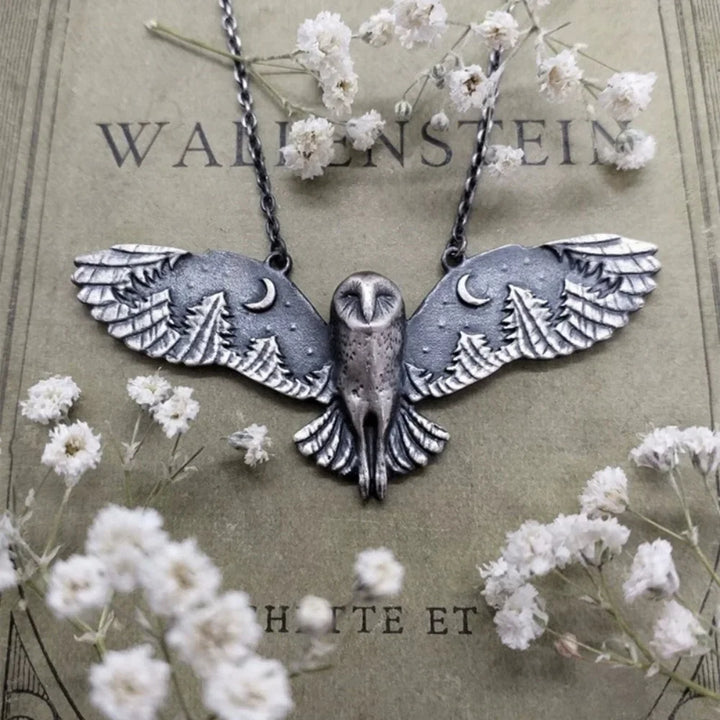 Elowic | Vintage Owl Moon Necklace