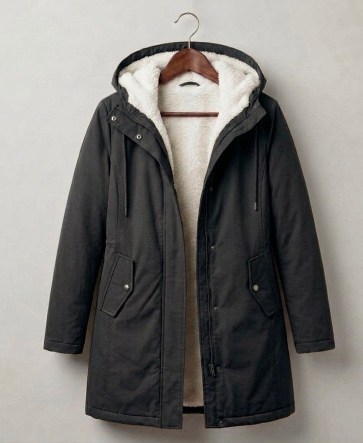 Gwenllian | Plush Hooded Winter Coat