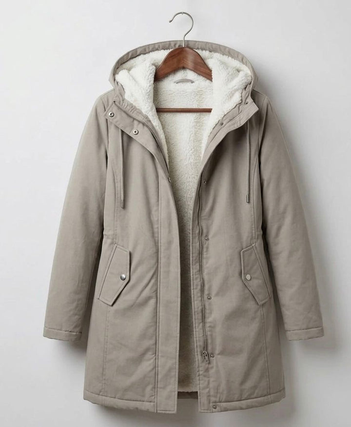 Gwenllian | Plush Hooded Winter Coat
