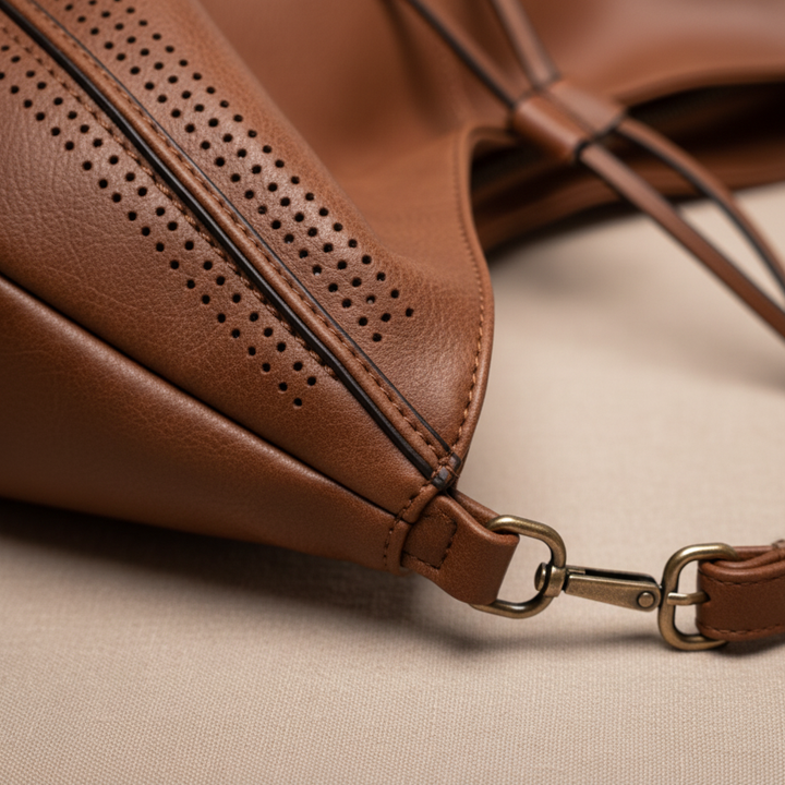 Charmaine | Classic Leather Shoulder Bag