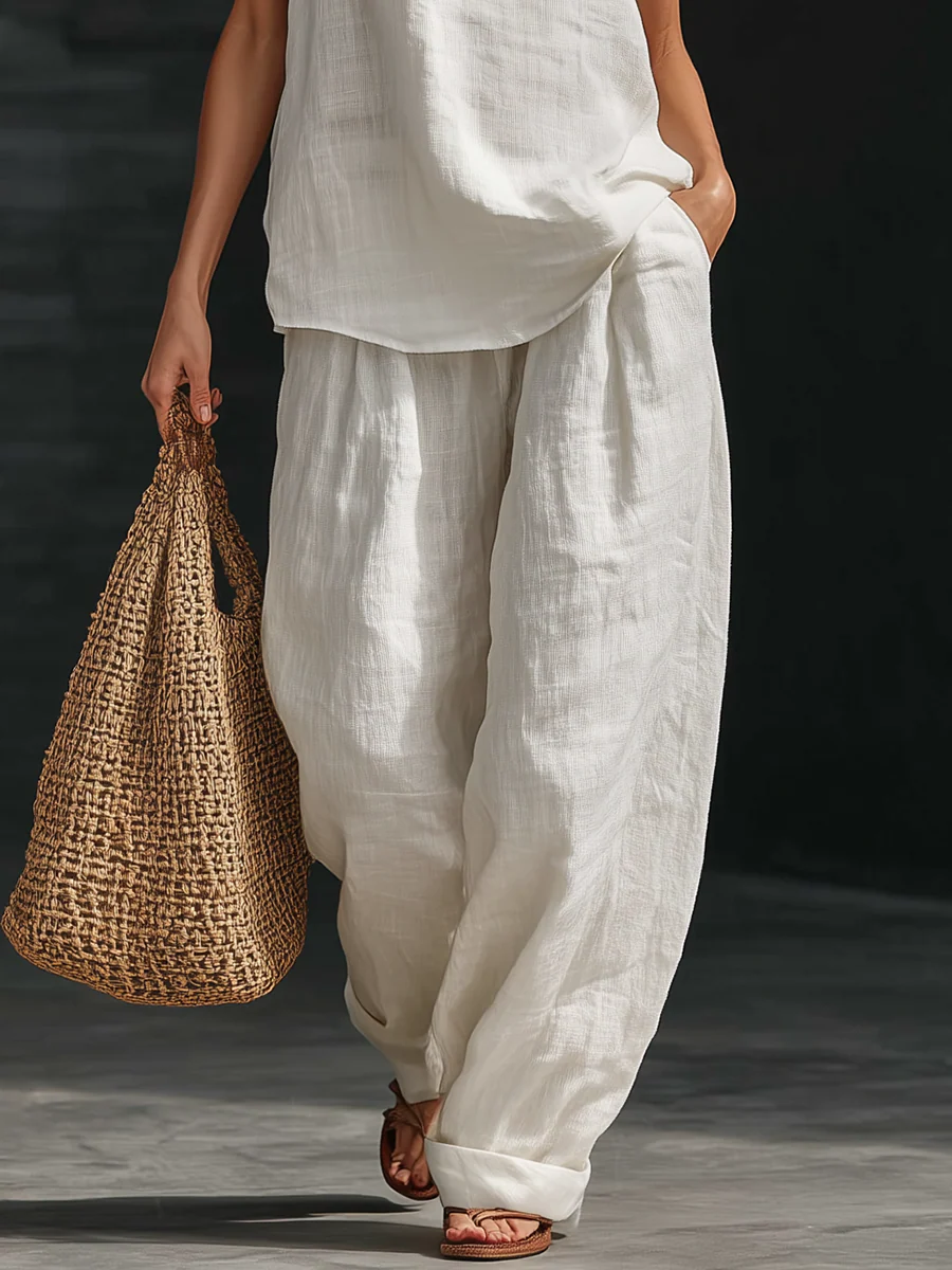 Carmela | Linen Set with V-Neck and Flowing Pants