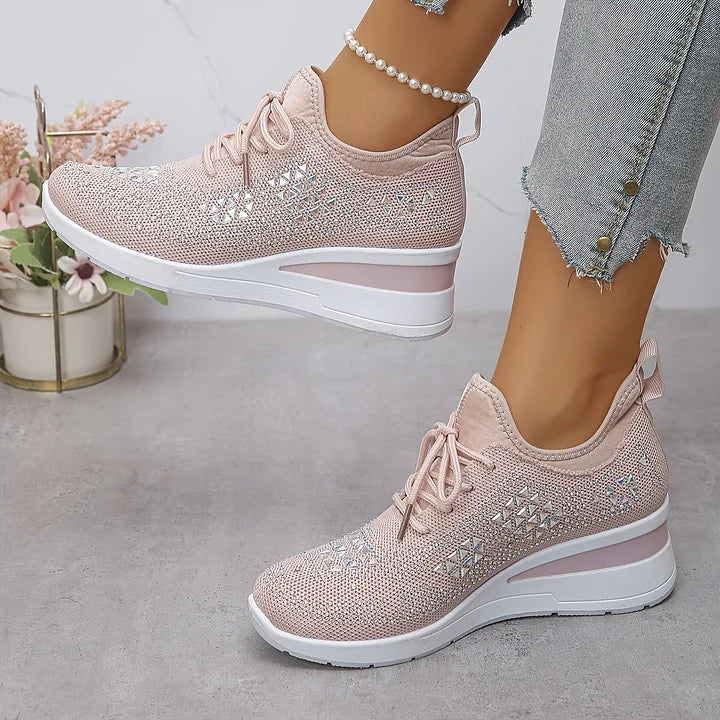 Emerson | Lightweight Lace Up Sneakers