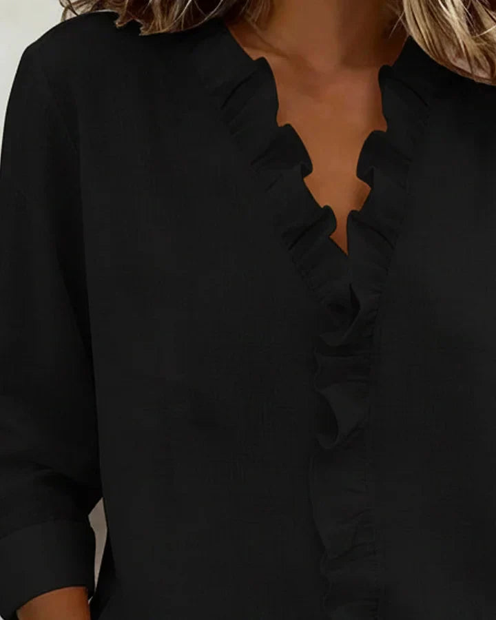 Ivy & Cole | Blouse with Ruffles