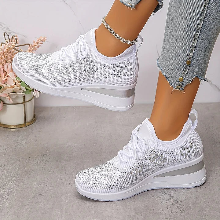 Oakley | Lightweight Lace Up Sneakers