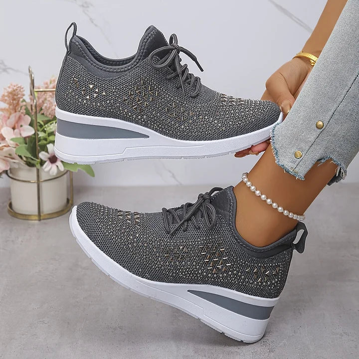 Oakley | Lightweight Lace Up Sneakers
