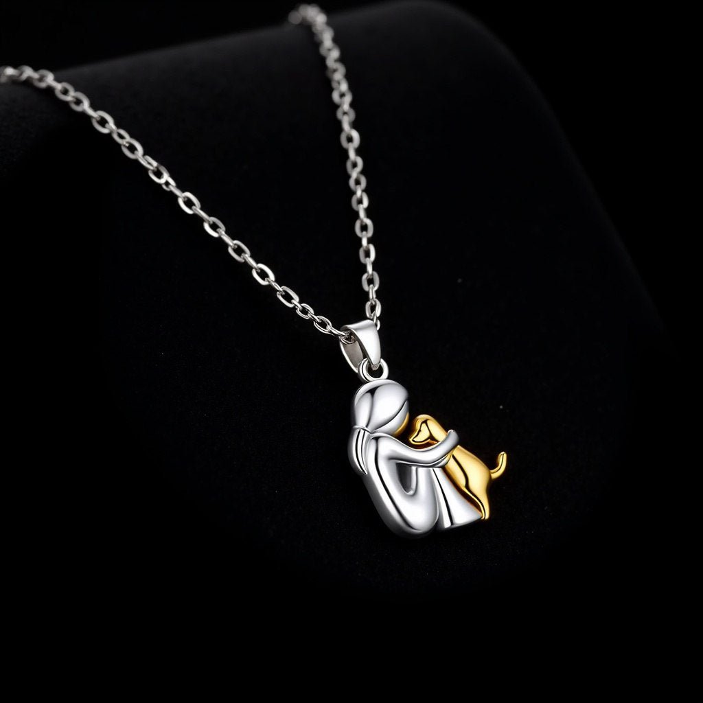 Gretl | Dog Mom Pendant Necklace