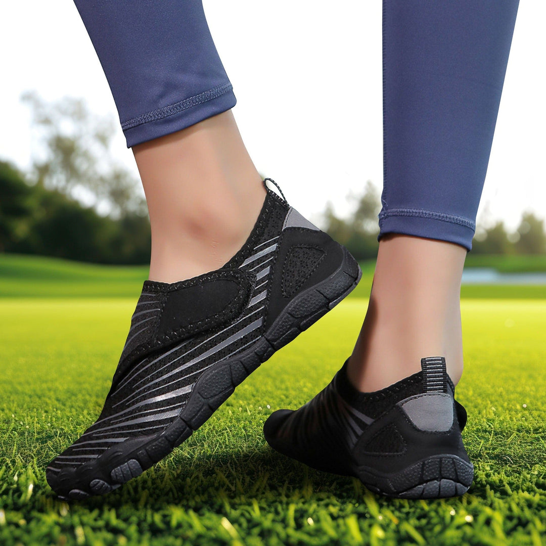 Orella | Barefoot Orthopedic Trainers