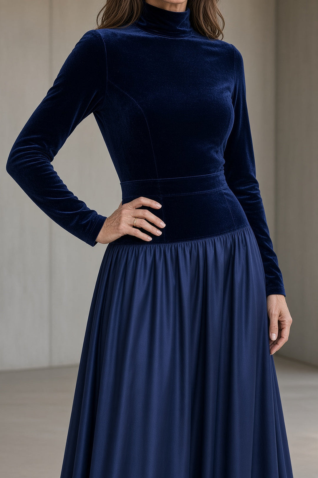 Ollie | Elegant Velvet Evening Dress
