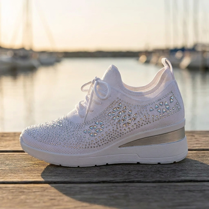 Emerson | Lightweight Lace Up Sneakers