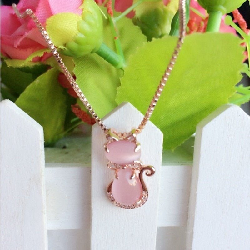 Posy | Pink Stone Cat Necklace