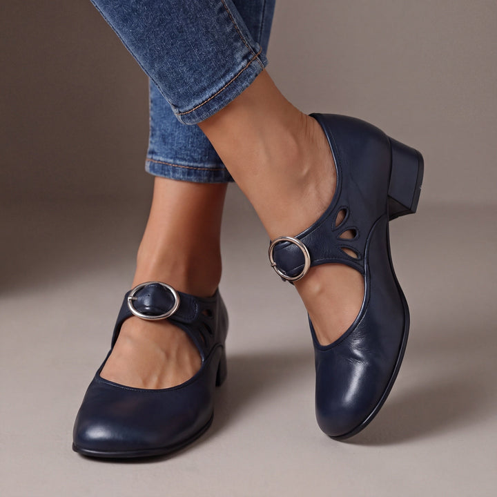 Tobi | Retro Round-Buckle Mary Janes