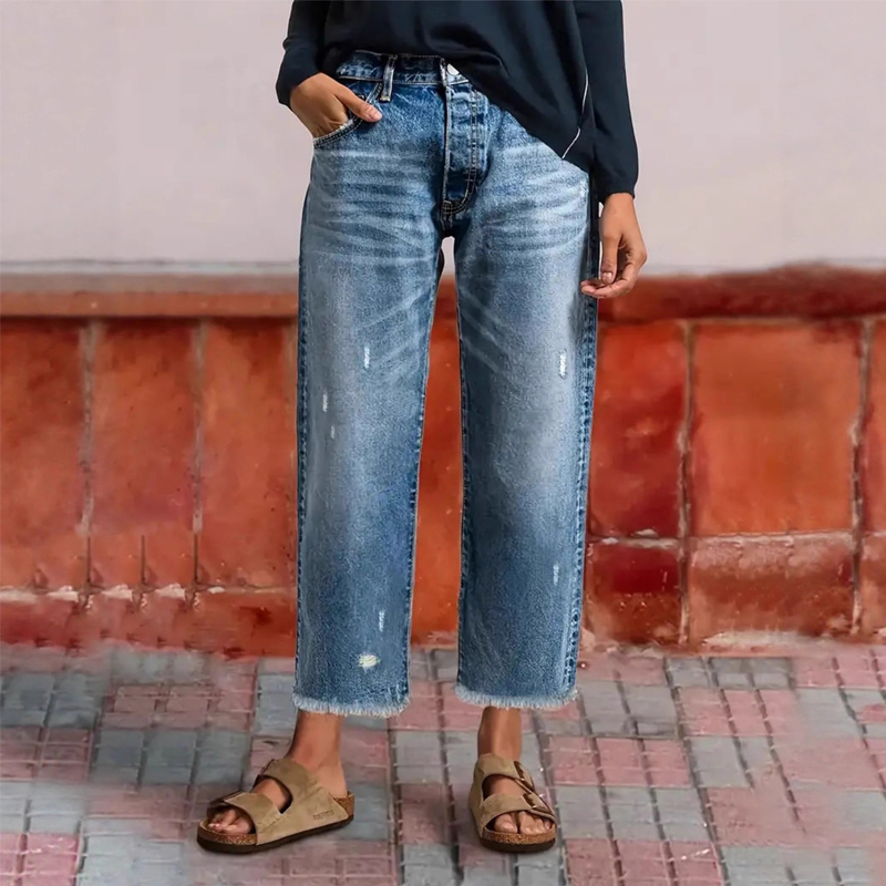 Harper | Retro Short Straight Jeans