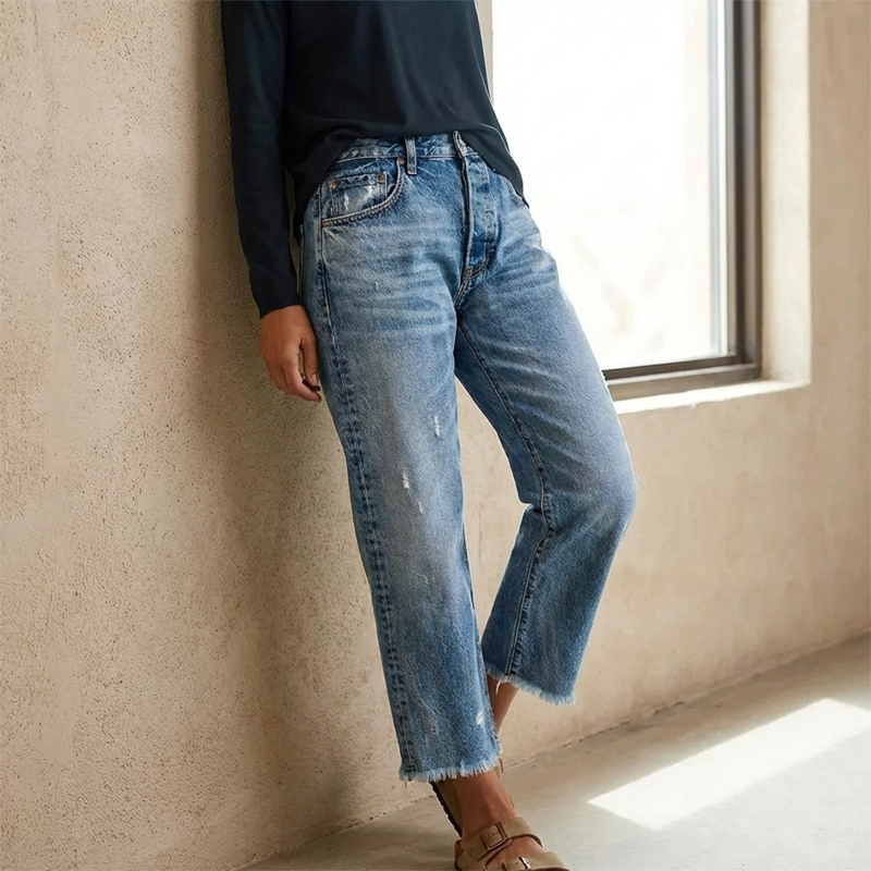 Harper | Retro Short Straight Jeans