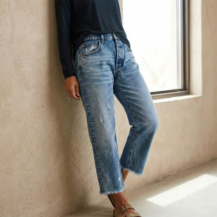 Harper | Retro Short Straight Jeans